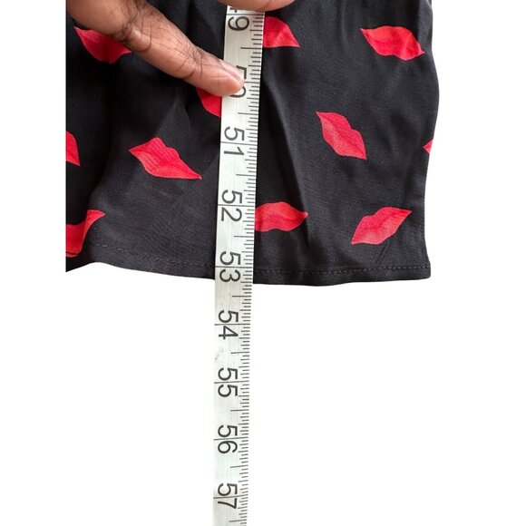 A New Day Black & Red Lip Print Midi Dress Size 2 Whimsical Dreamy Flowy - Picture 9 of 9